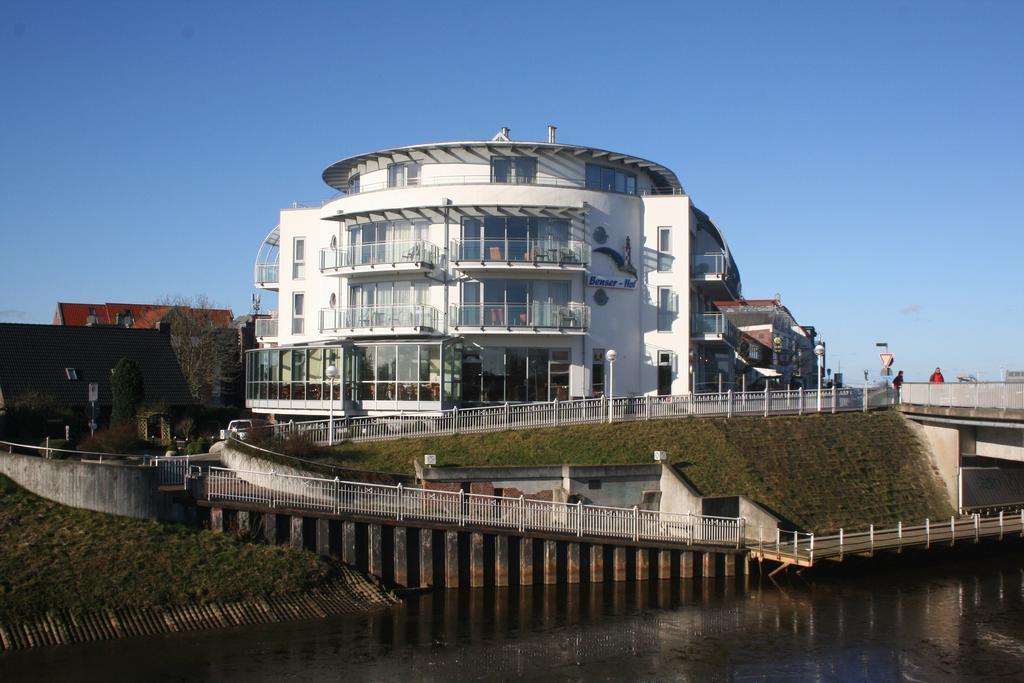 Nordseehotel Benser Hof Am Hafen Bensersiel Exteriör bild