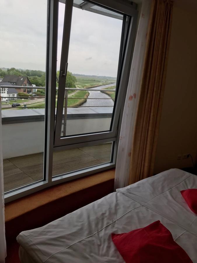 Nordseehotel Benser Hof Am Hafen Bensersiel Exteriör bild
